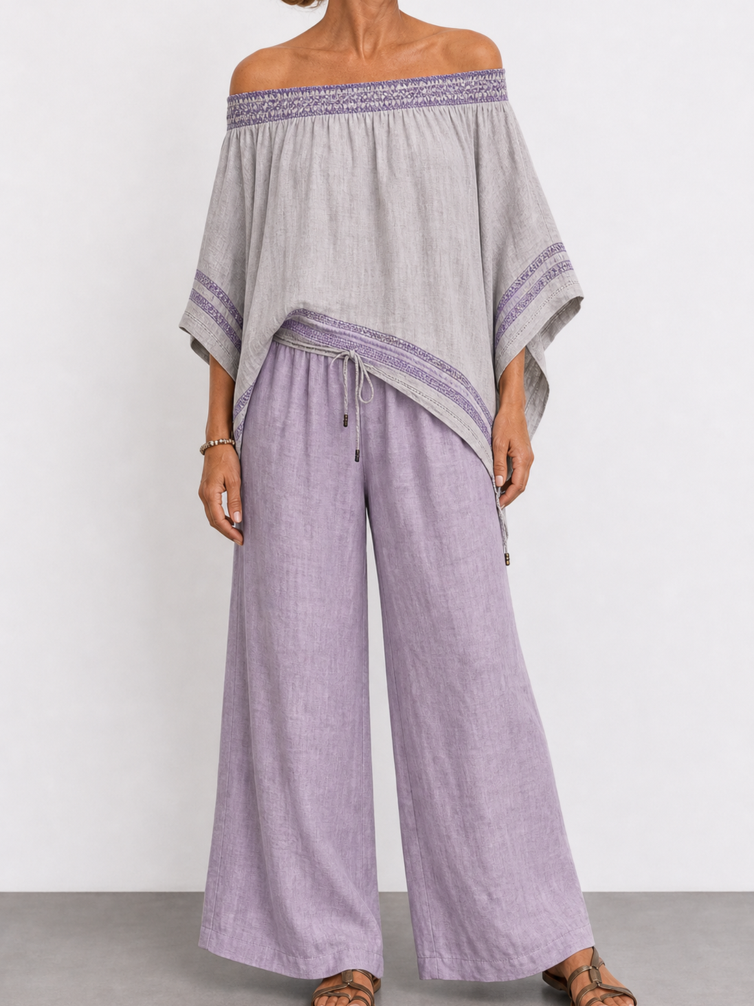 Sandra | Conjunto elegante de lino con hombros descubiertos
