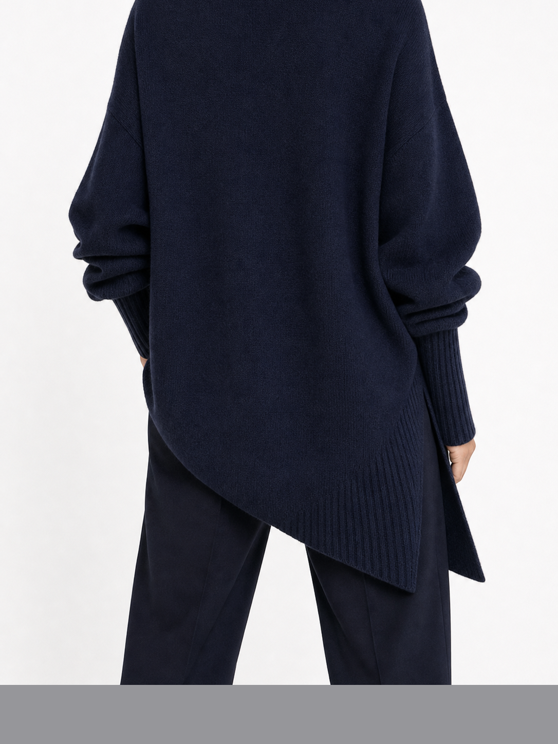 Lidia | Jersey elegante con bajo asimétrico