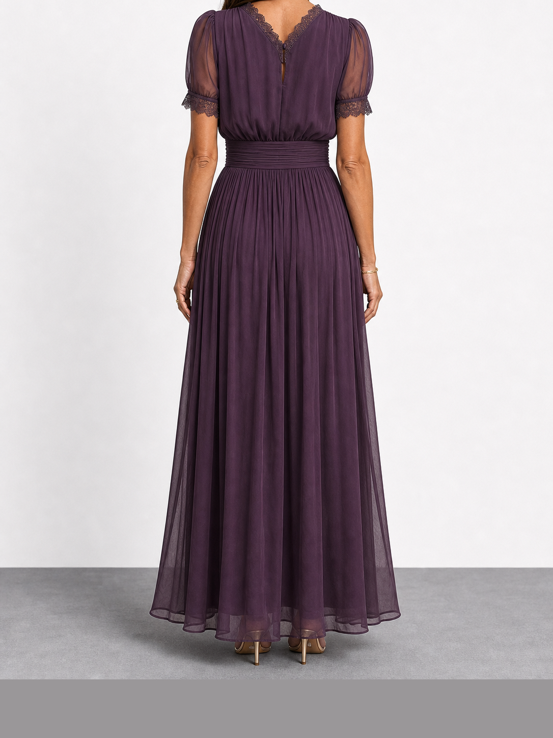 Elena | Vestido largo con cintura fruncida y escote lágrima