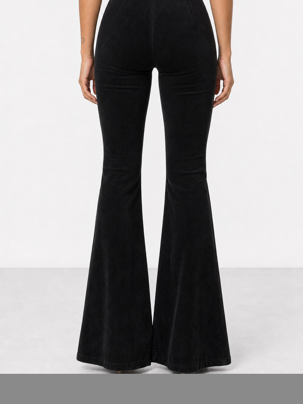Fernanda | Pantalones acampanados de tiro alto