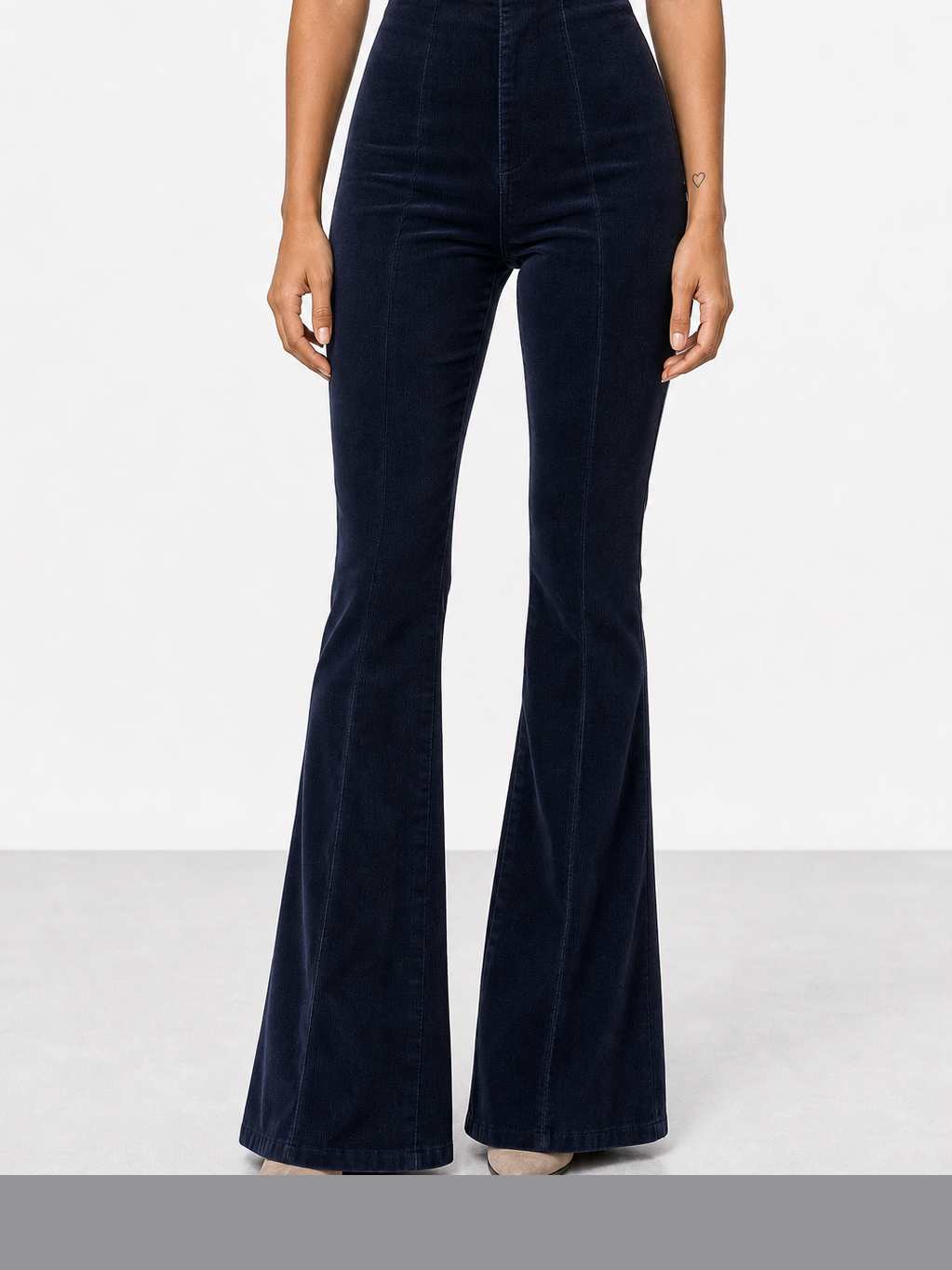 Fernanda | Pantalones acampanados de tiro alto