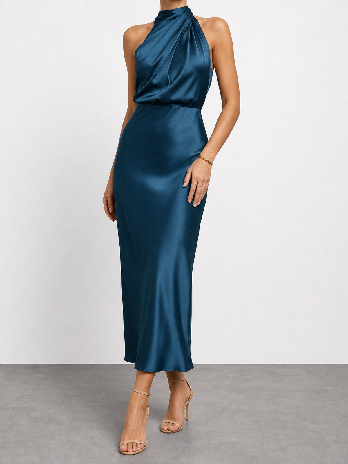 Violeta | Vestido midi de cuello halter