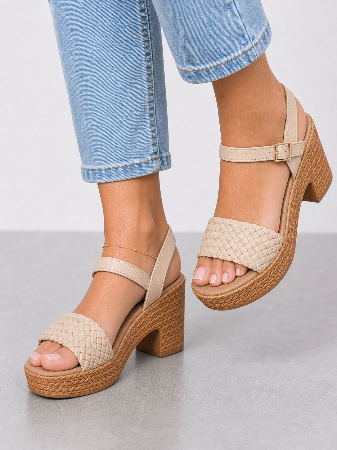 Eva | Sandalias trenzadas de tacón