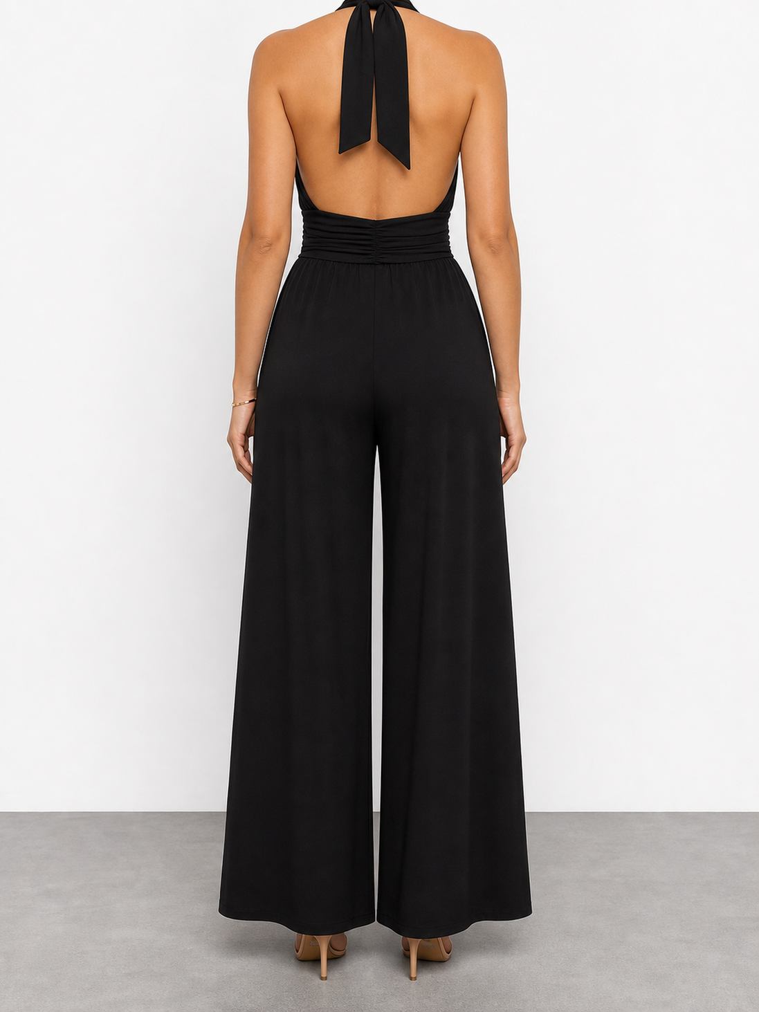 Viviana | Mono largo elegante de cuello halter