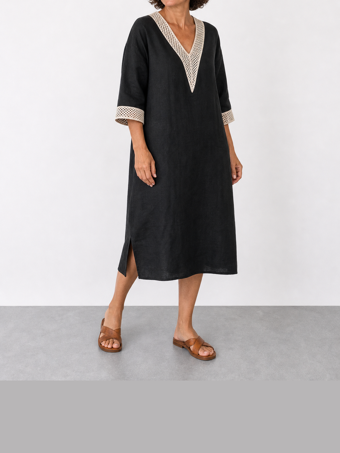 Elena | Vestido midi de manga tres cuartos con escote en V