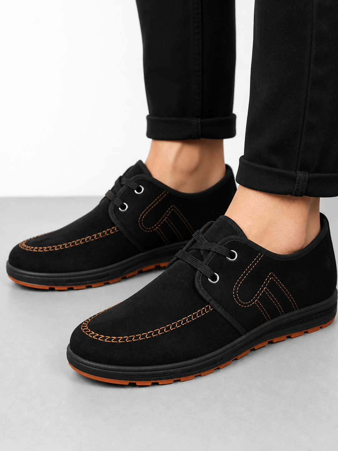 Benito | Zapatos de ante con costuras para hombre