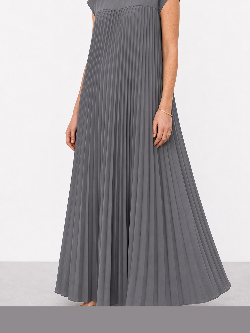 Inés | Vestido plisado sin mangas