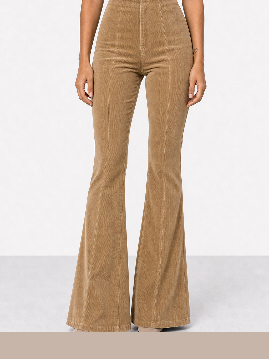 Fernanda | Pantalones acampanados de tiro alto