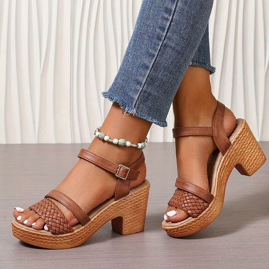 Eva | Sandalias trenzadas de tacón
