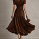 Adriana | Vestido midi de satén con rayas retro