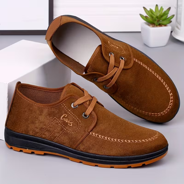 Benito | Zapatos de ante con costuras para hombre