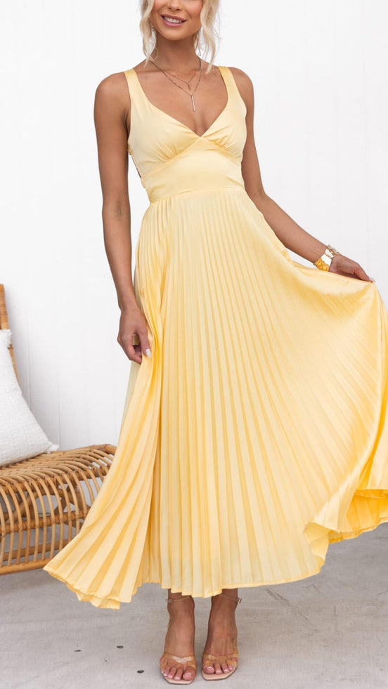 Malena | Vestido largo plisado con escote en V