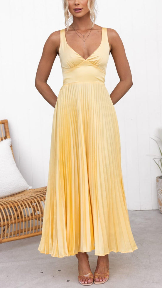 Malena | Vestido largo plisado con escote en V