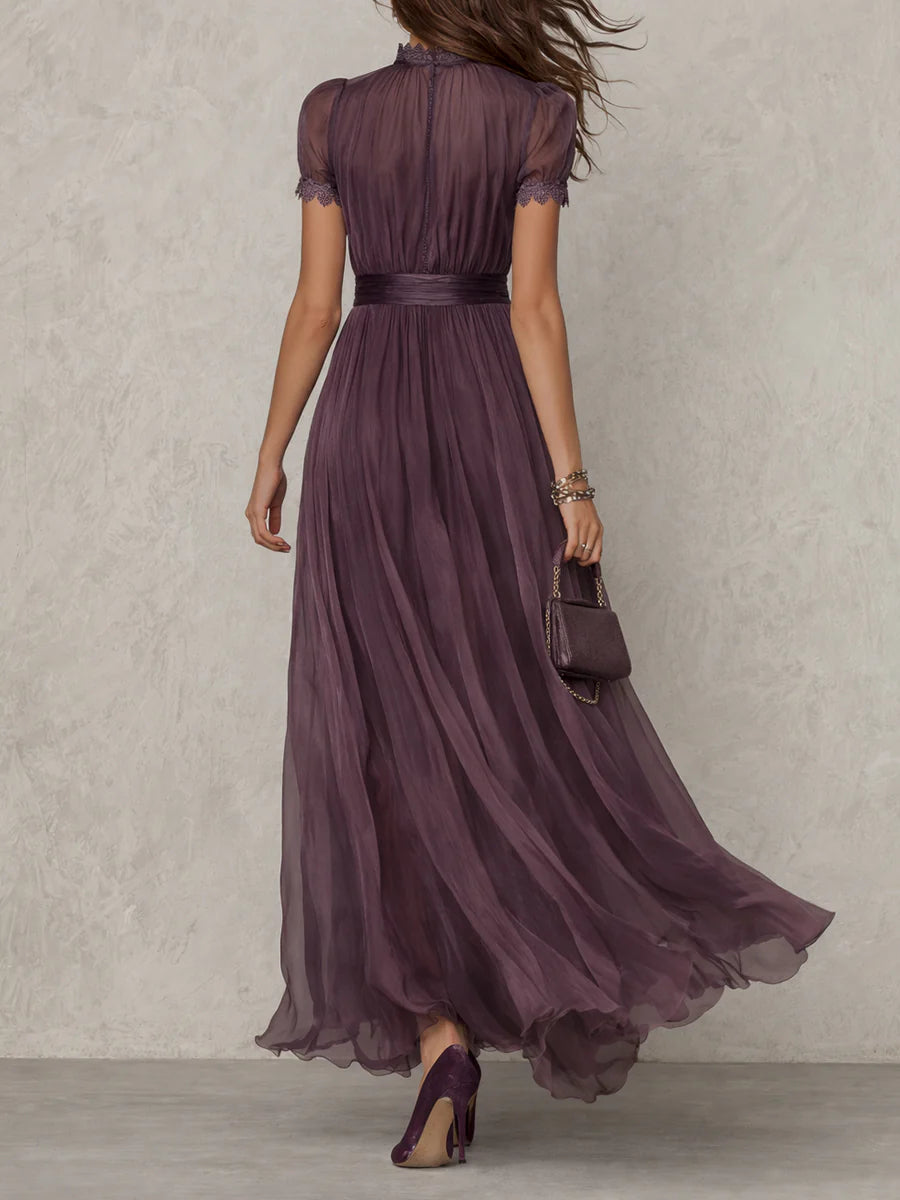 Flavia | Vestido largo de chifón con escote lágrima y encaje