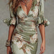 Alicia — Vestido largo de satén con estampado floral