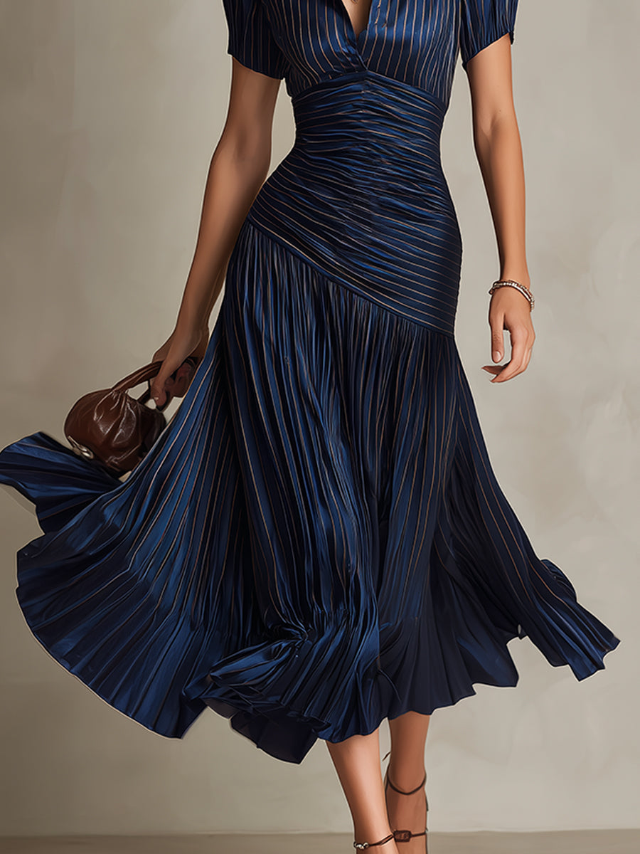 Adriana | Vestido midi de satén con rayas retro
