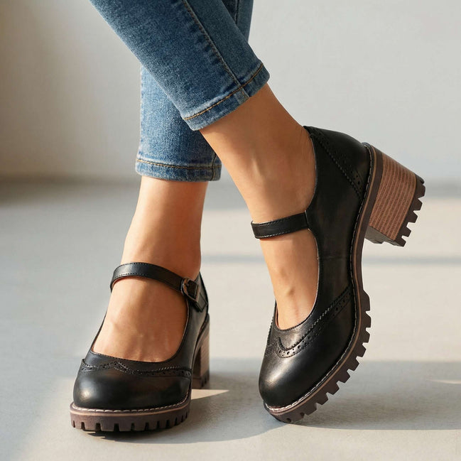 Daniela — Zapatos de salón vintage con correa
